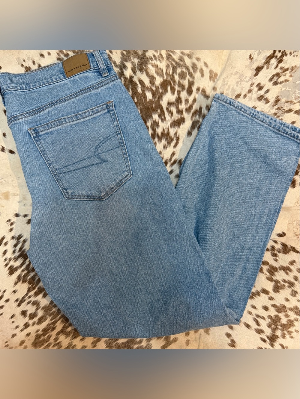 American Eagle Super High-Rise Straight Jeans